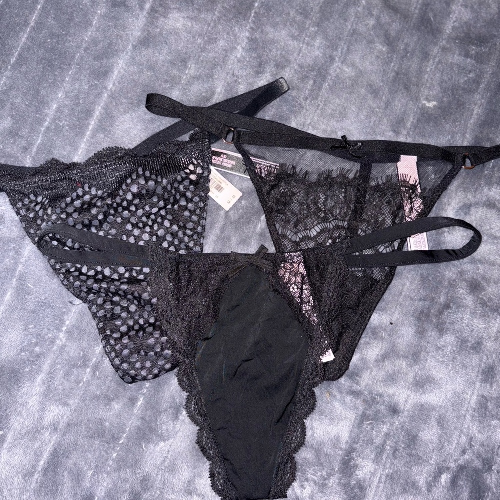 NWT 3 Pair Victoria’s Secret Black V-String Panties